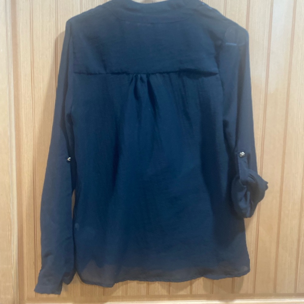Mossimo Supply Co. Black V-Neck Long-Sleeve Blouse - Picture 5 of 7